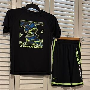 Under Armour Black and Neon Green Sports Outfit